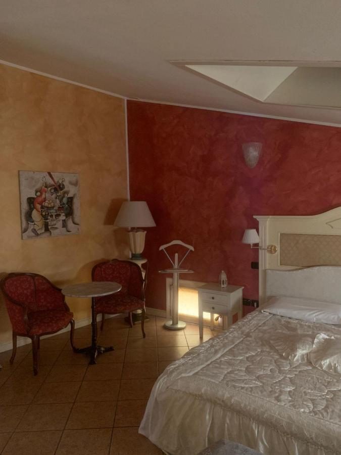 Hotel Due Colonne San Bonifacio Dış mekan fotoğraf